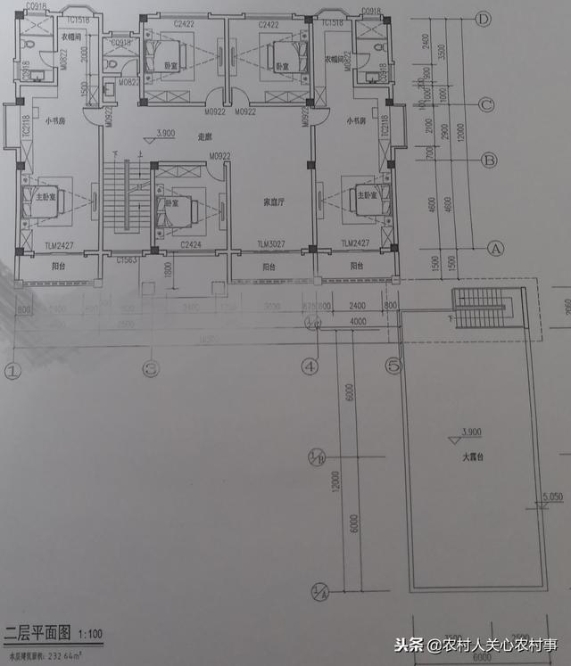 现代风格二层简欧别墅厨房与主体分开，18×12米别墅设计图