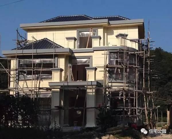 80后小伙30万为父母建房养老，一不小心引潮流