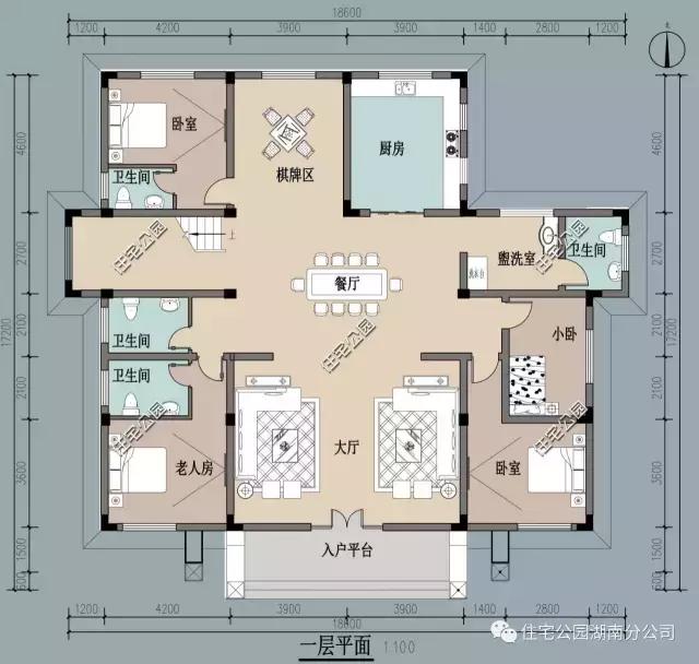 自建三层别墅设计，造型精致大气，博得村里人阵阵掌声！