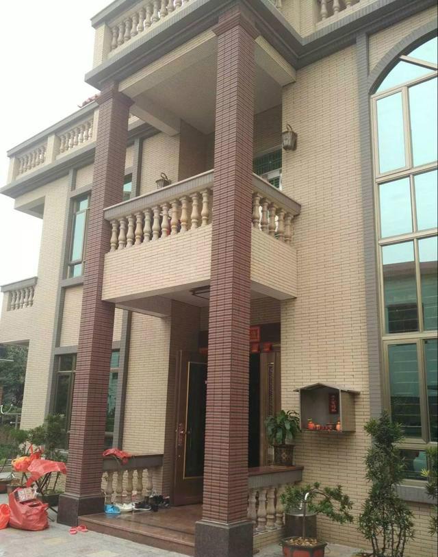 朋友浙江农村婆家的别墅盖好了，光看这外表也是村里数一数二的！