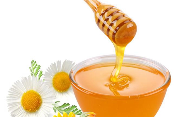 早上喝蜂蜜水好还是淡盐水好？早晨喝蜂蜜水好吗？