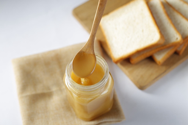 高血压能吃蜂蜜吗？血糖高能喝蜂蜜吗？